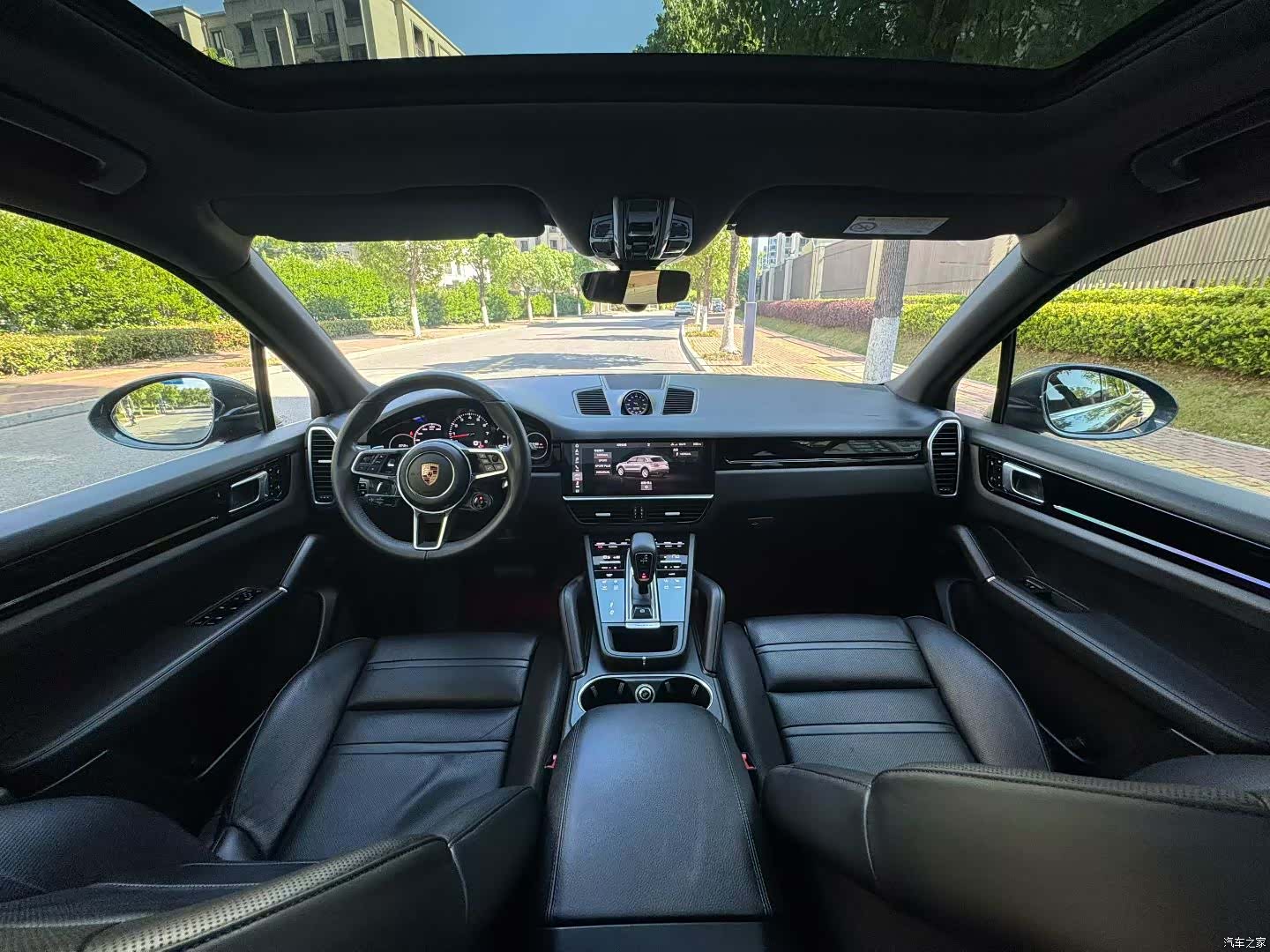 Porsche Cayenne, 2019 9