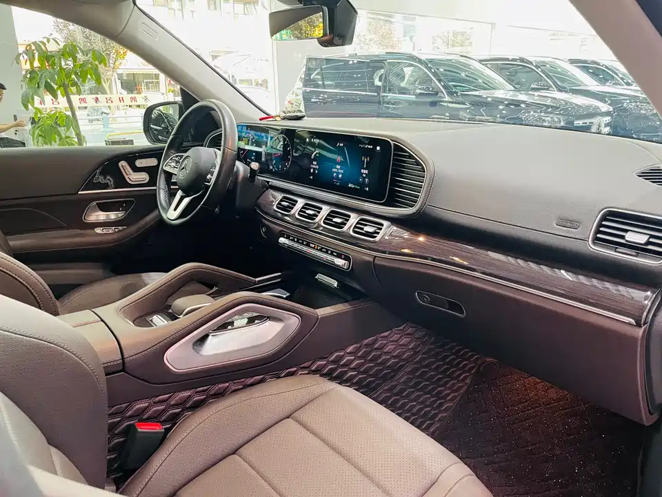 Mercedes-Benz GLE Mercedes-Benz GLE