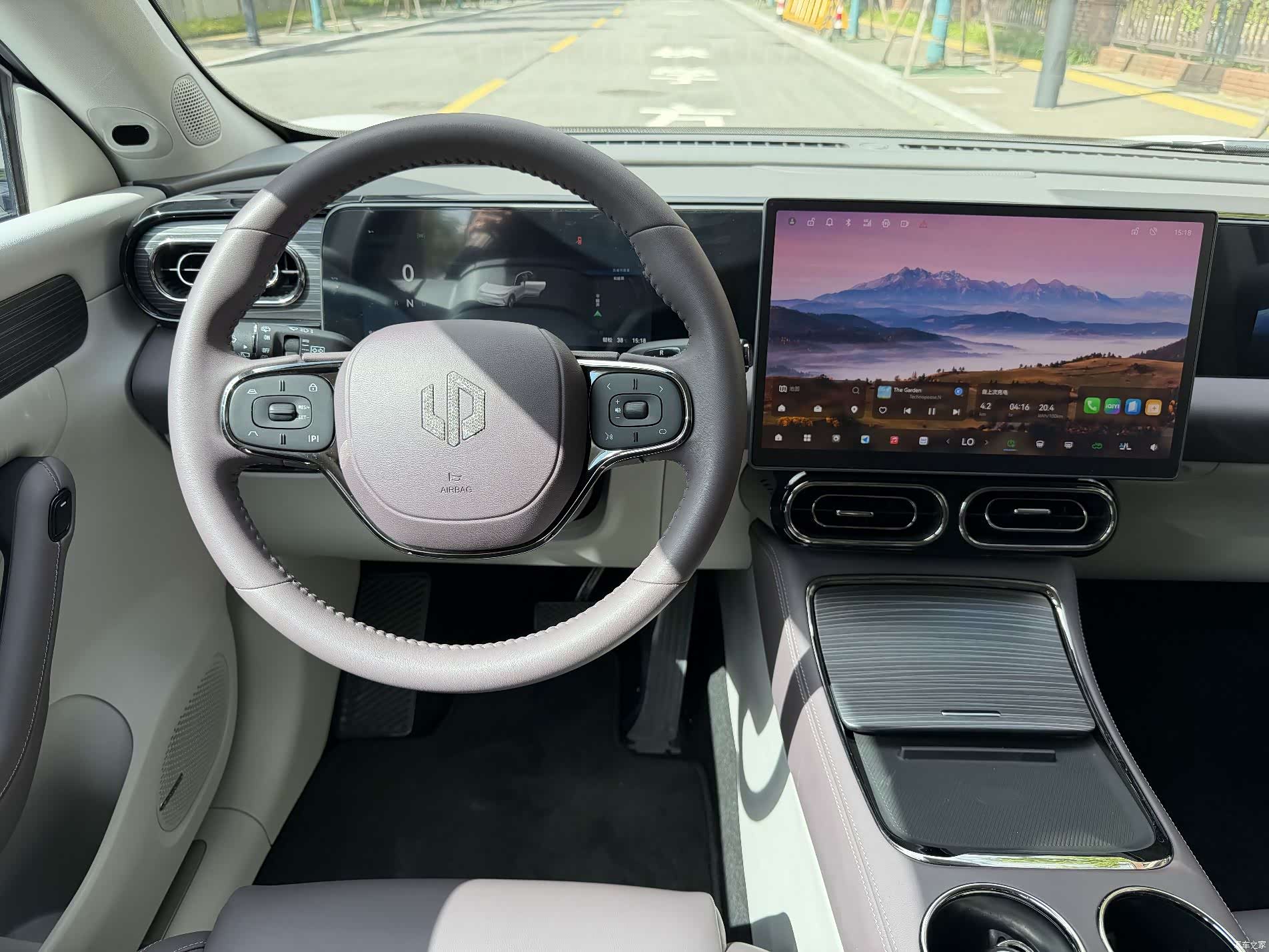Leapmotor C11, 2025 15