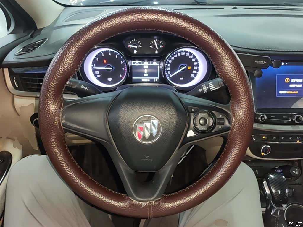Buick Verano, 2017 11