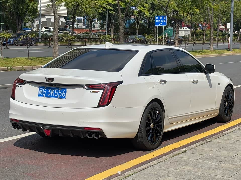 Cadillac CT6