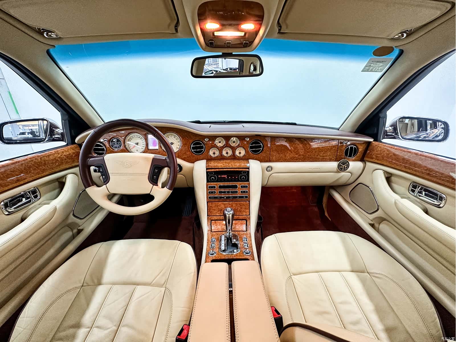 Bentley 728, 2008 32