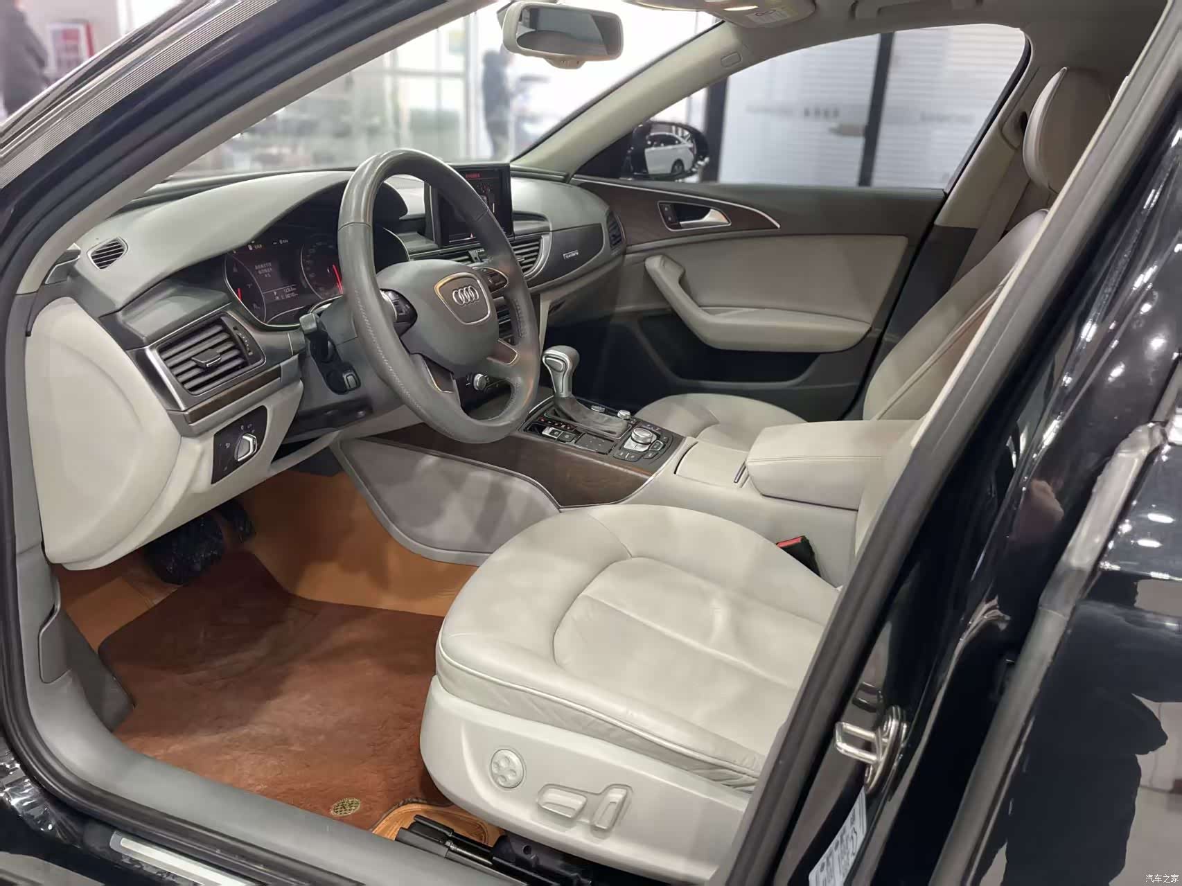 Audi A6L, 2016 4