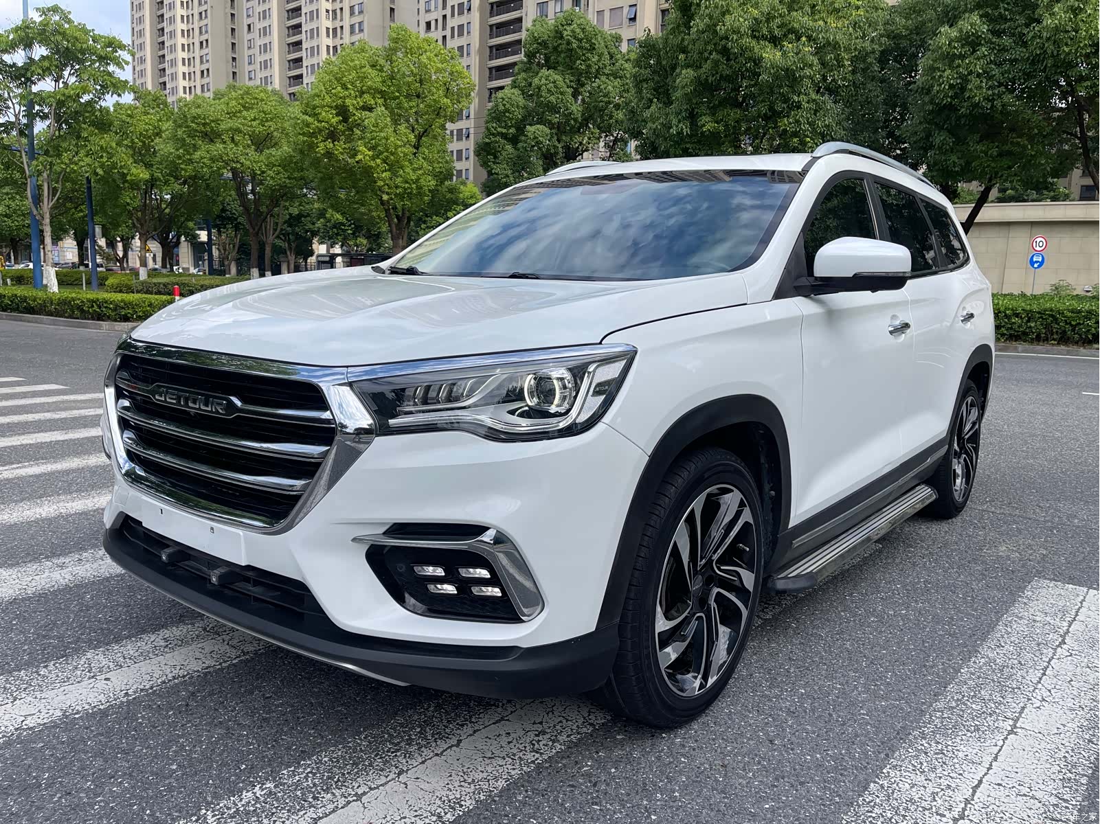 Jetour X90, 2019 1
