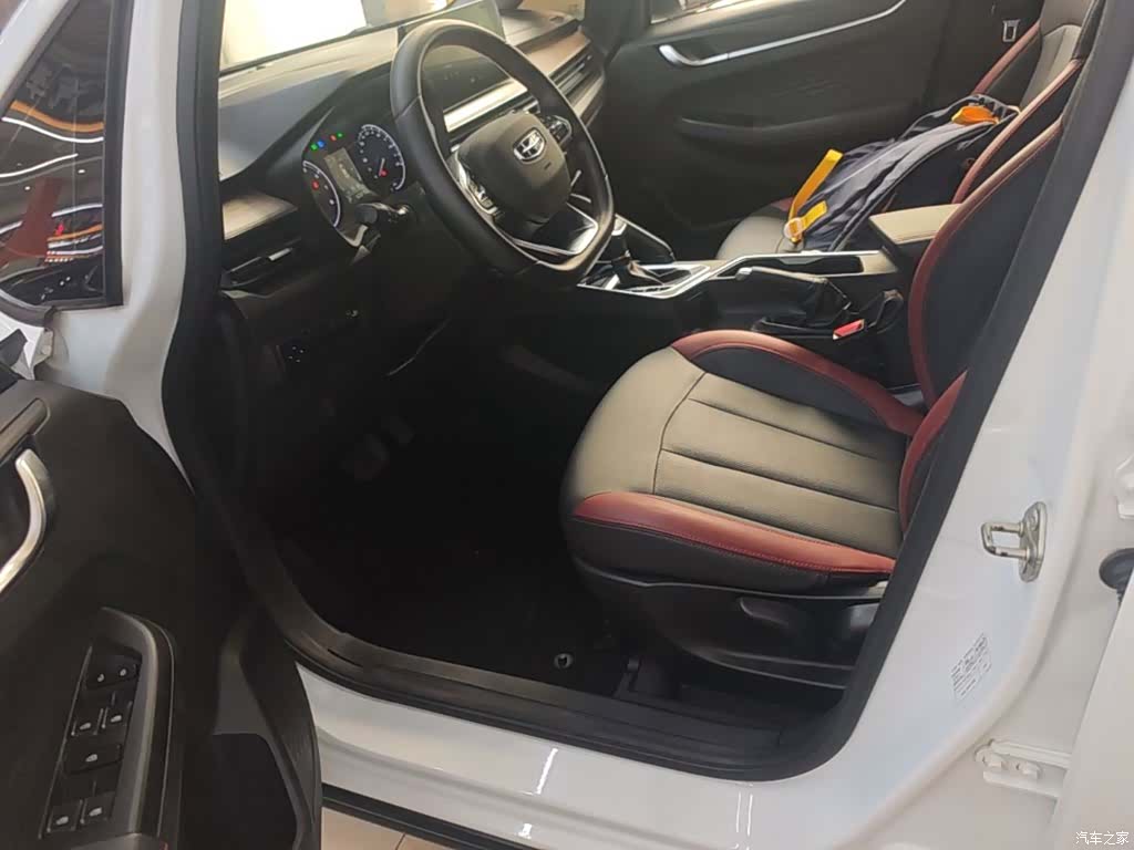 Geely X3, 2021 15