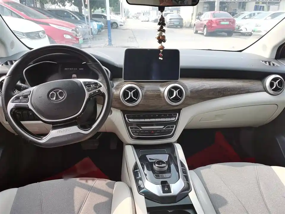 BAIC Beijing EU5 BAIC Beijing EU5