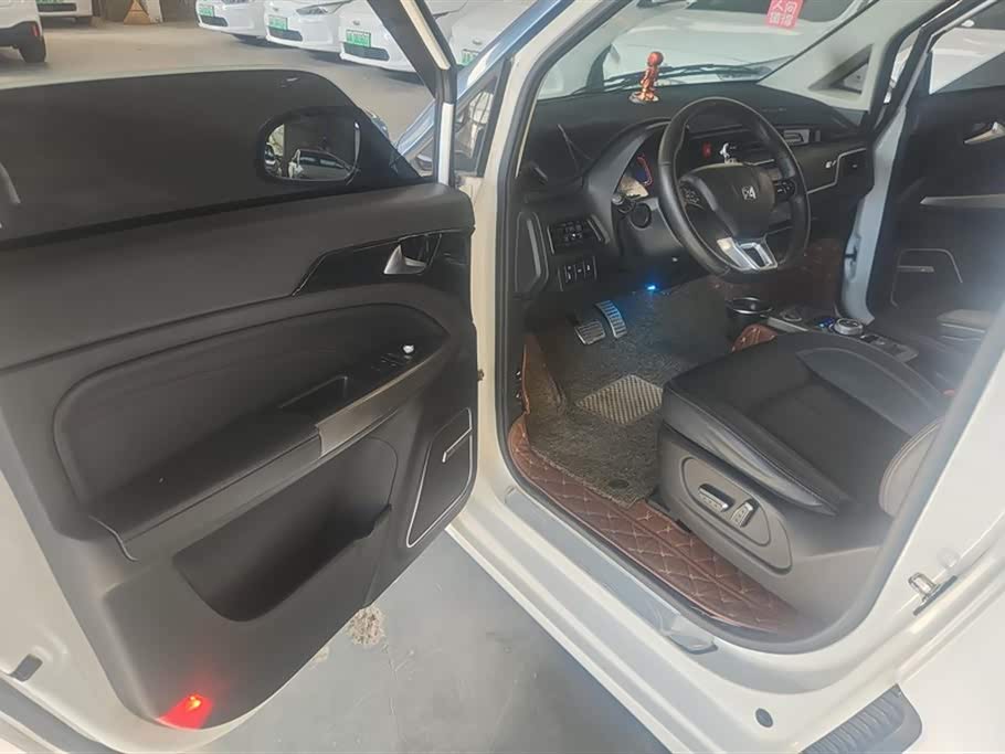 Zotye E200