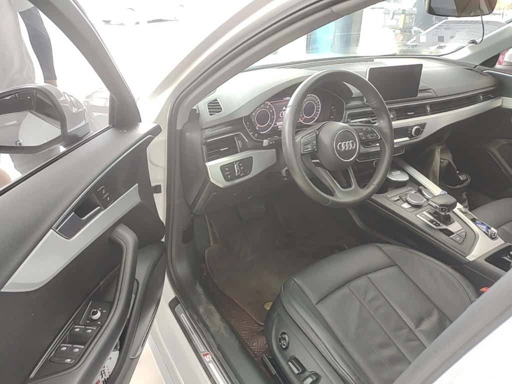 Audi A4L, 2018 16
