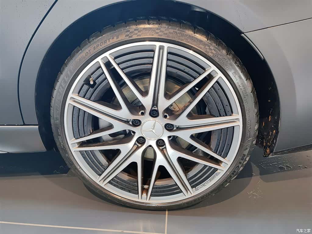 Mercedes-Benz C-Class, 2025 18