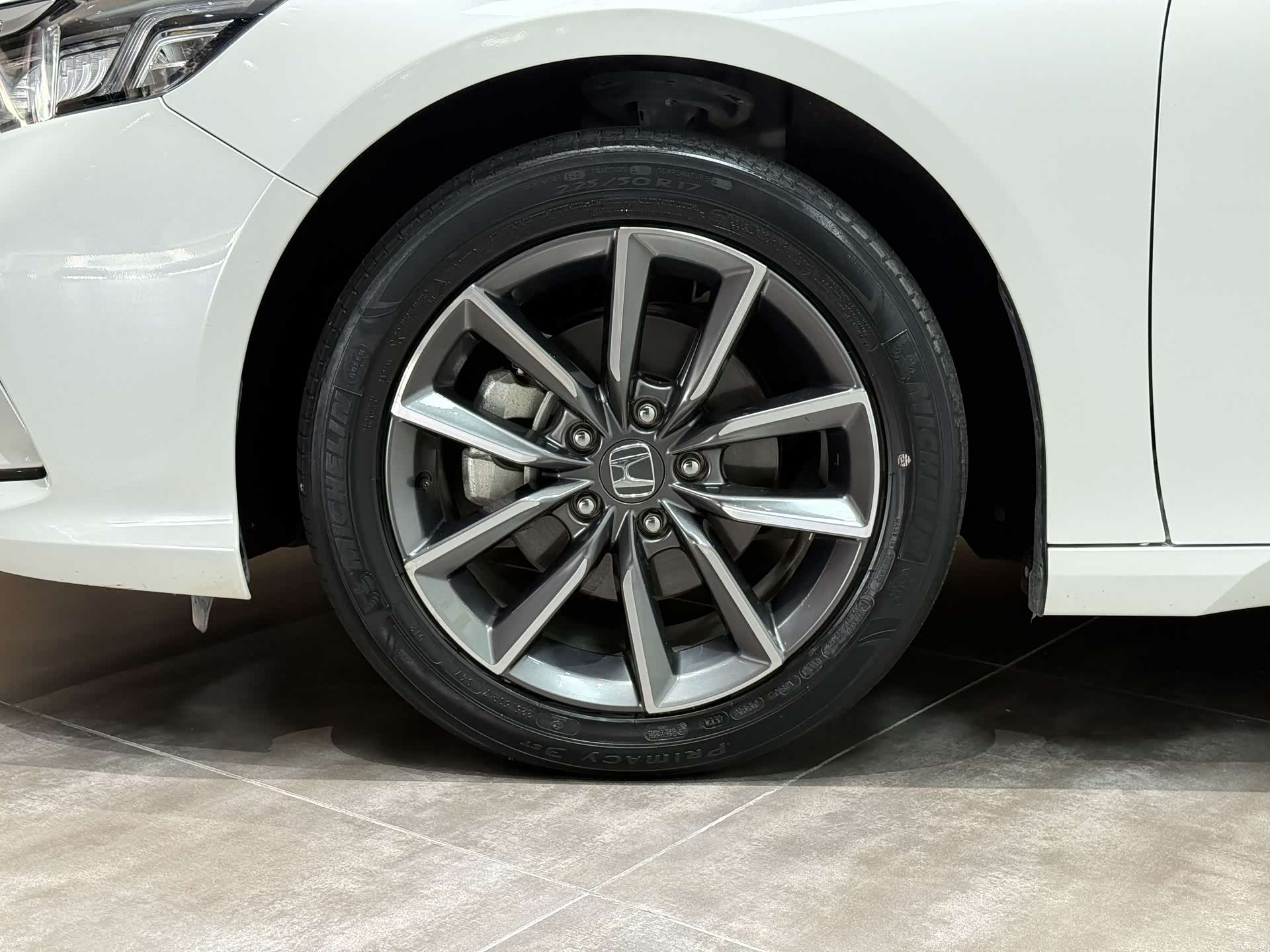 Honda Inspire, 2022 13
