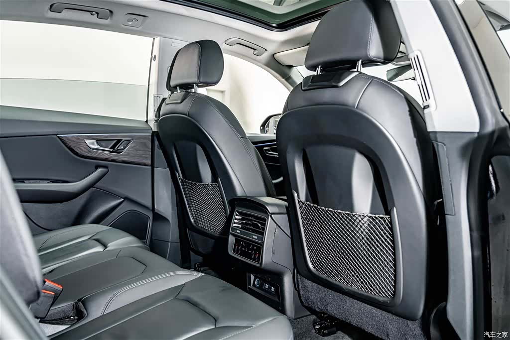 Audi Q8, 2021 22