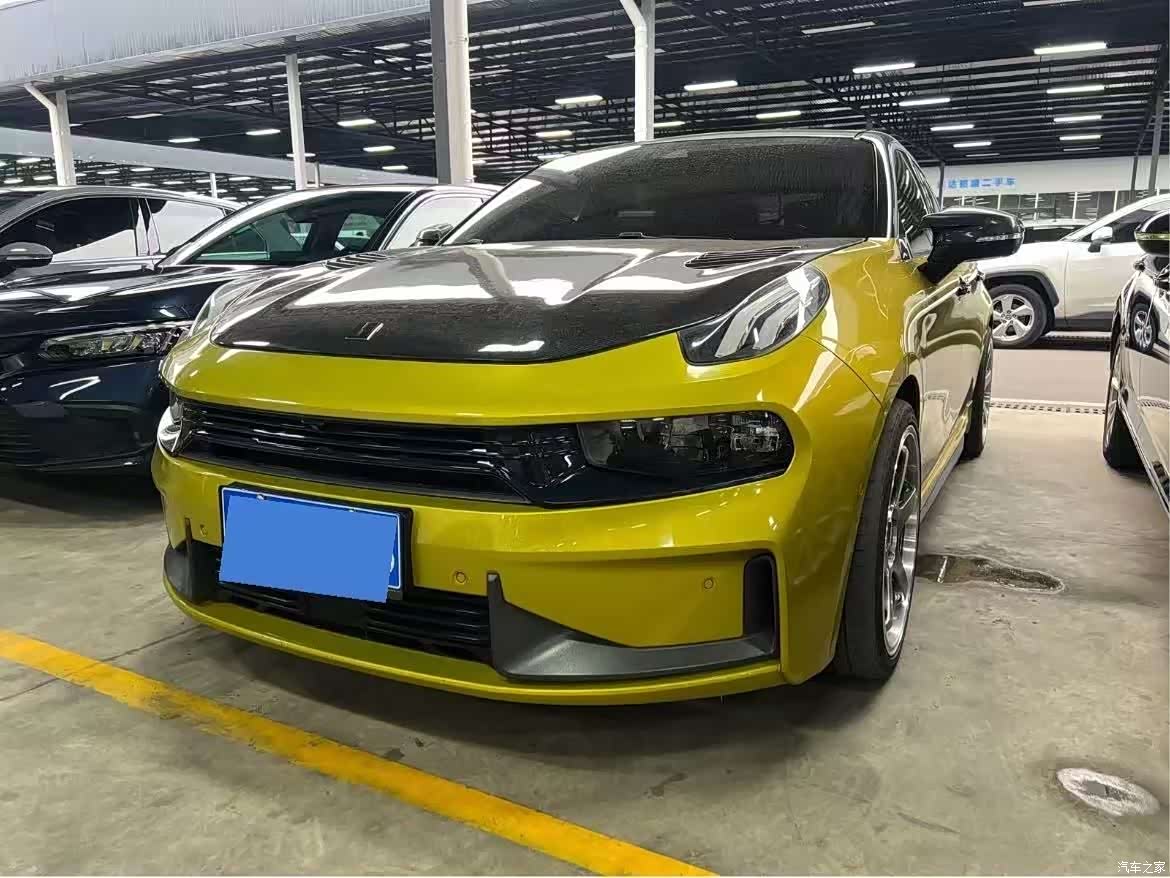 Lynk & Co 01