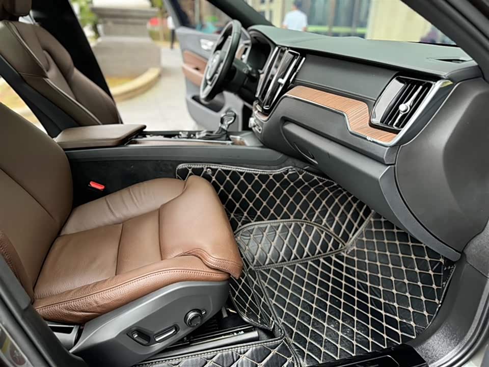 Volvo XC60 Volvo XC60