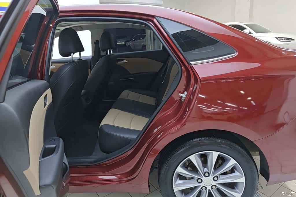 Chevrolet 320, 2022 11