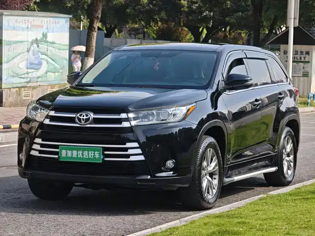 Toyota Highlander 2020 — купить из Китая под заказ
