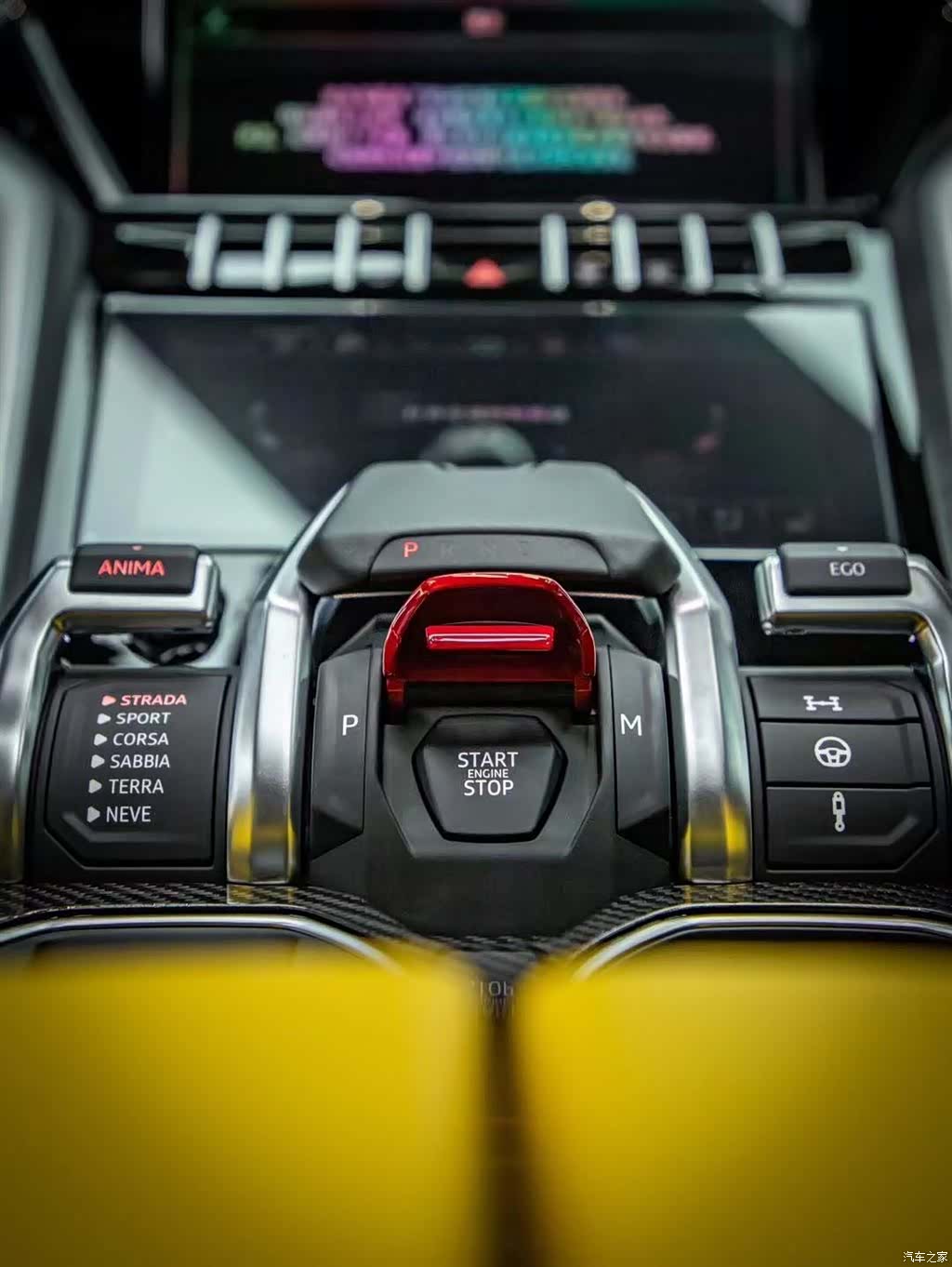 Lamborghini Urus, 2022 8