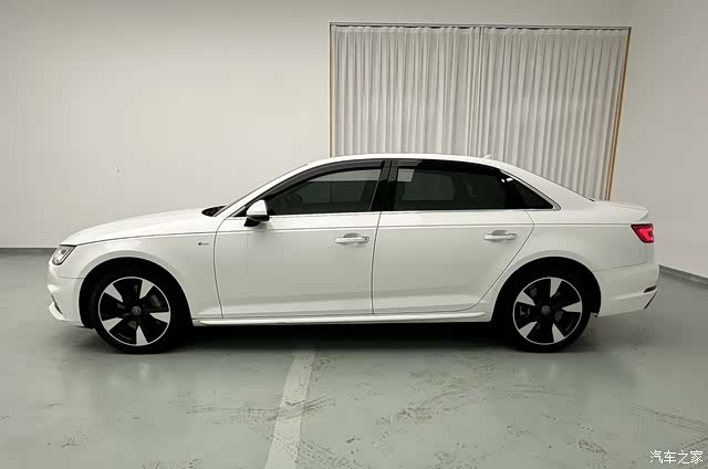 Audi A4L, 2017 7