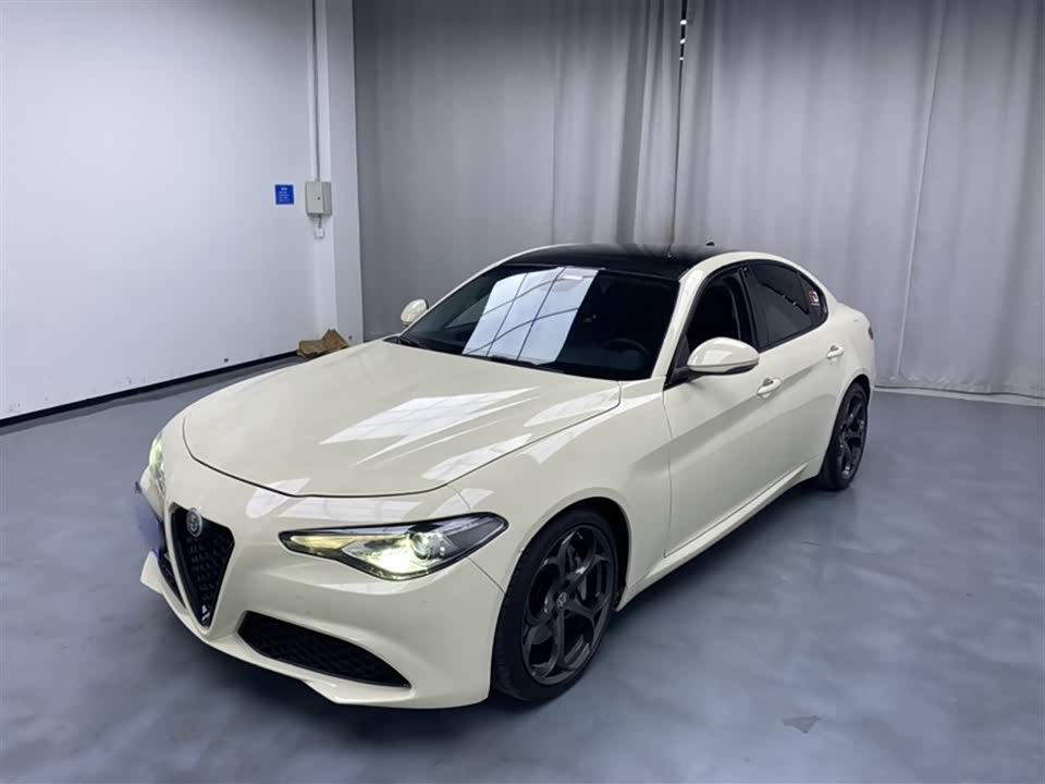 Alfa Romeo Giulia