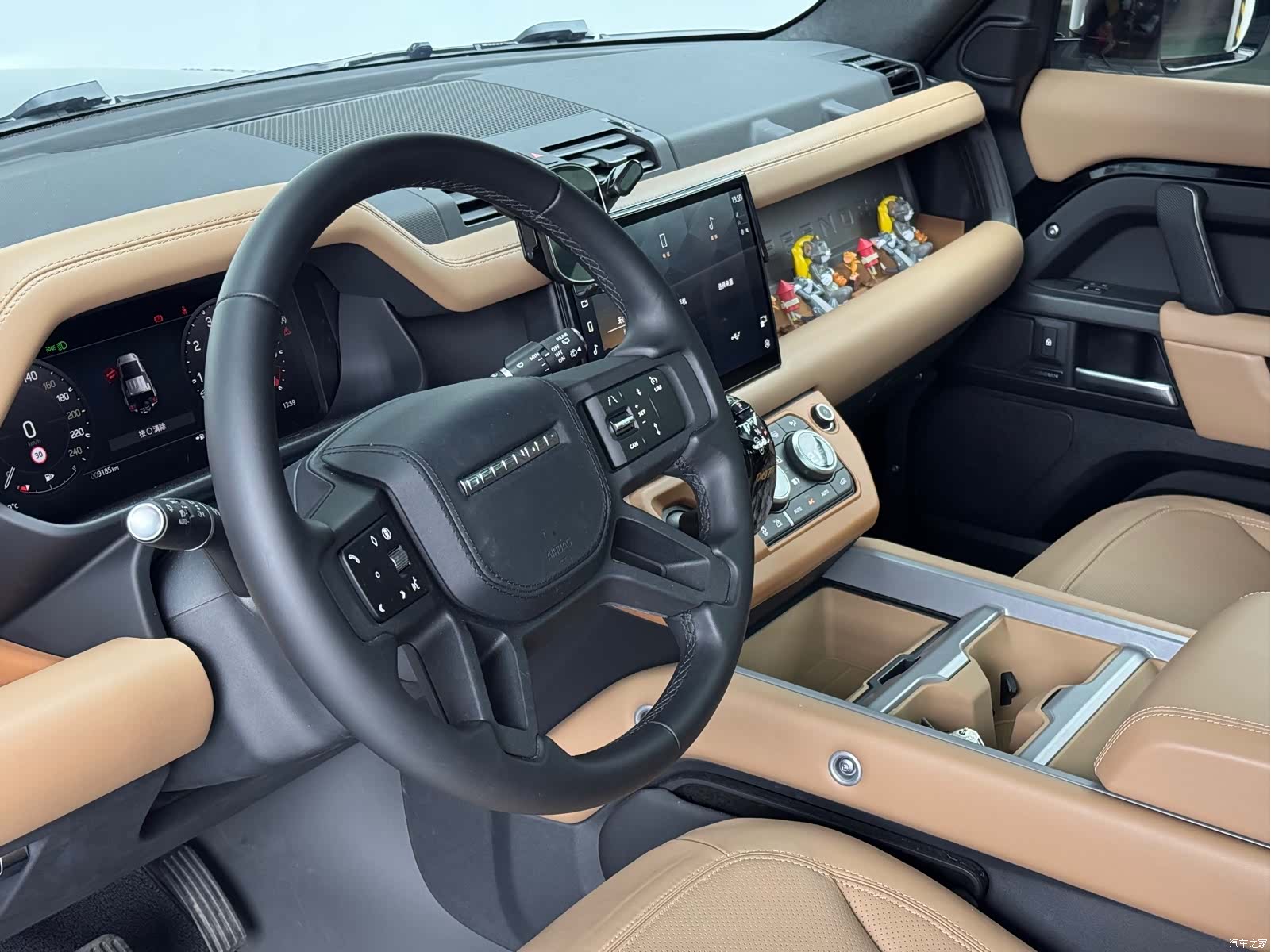 Land Rover Defender, 2025 8