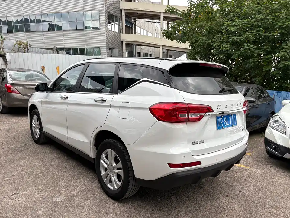 Haval M6