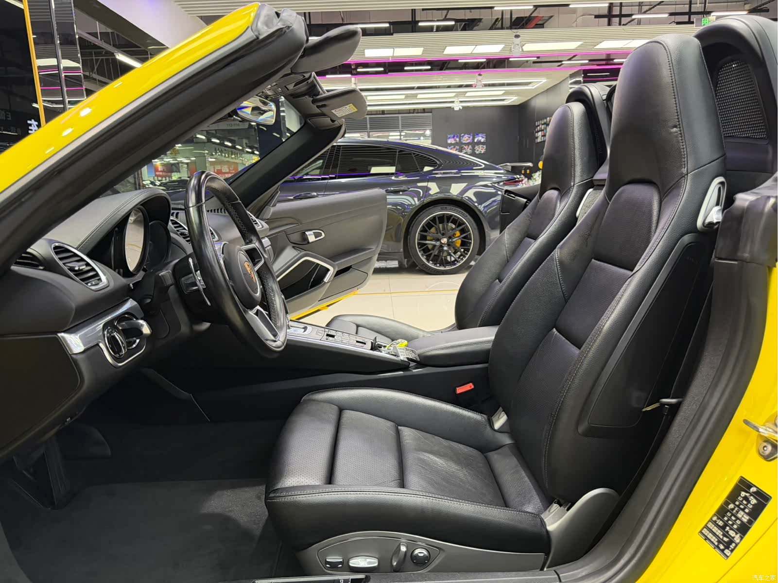 Porsche Boxster, 2019 6