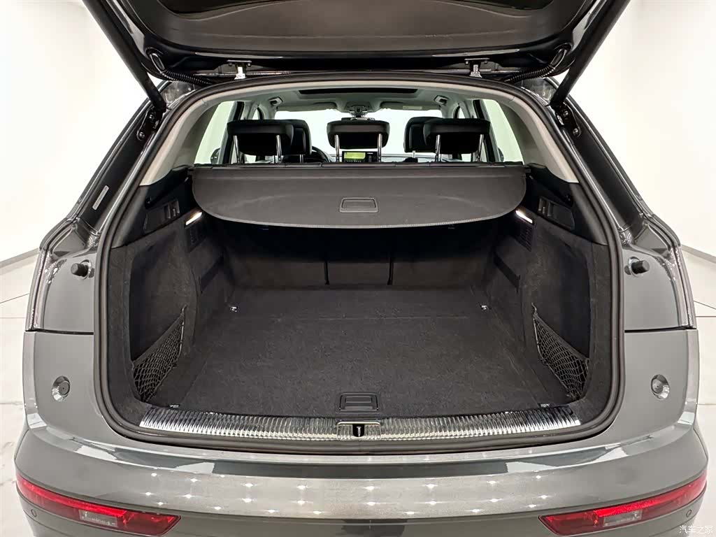 Audi Q5L, 2022 26