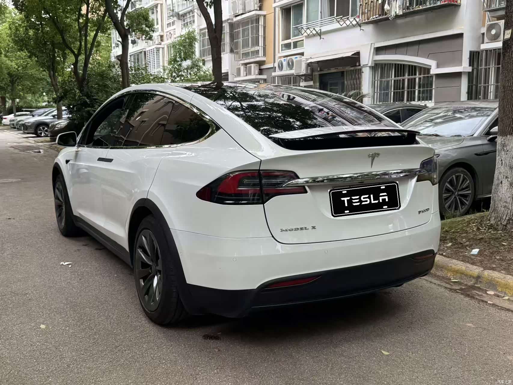 Tesla Model X, 2018 4