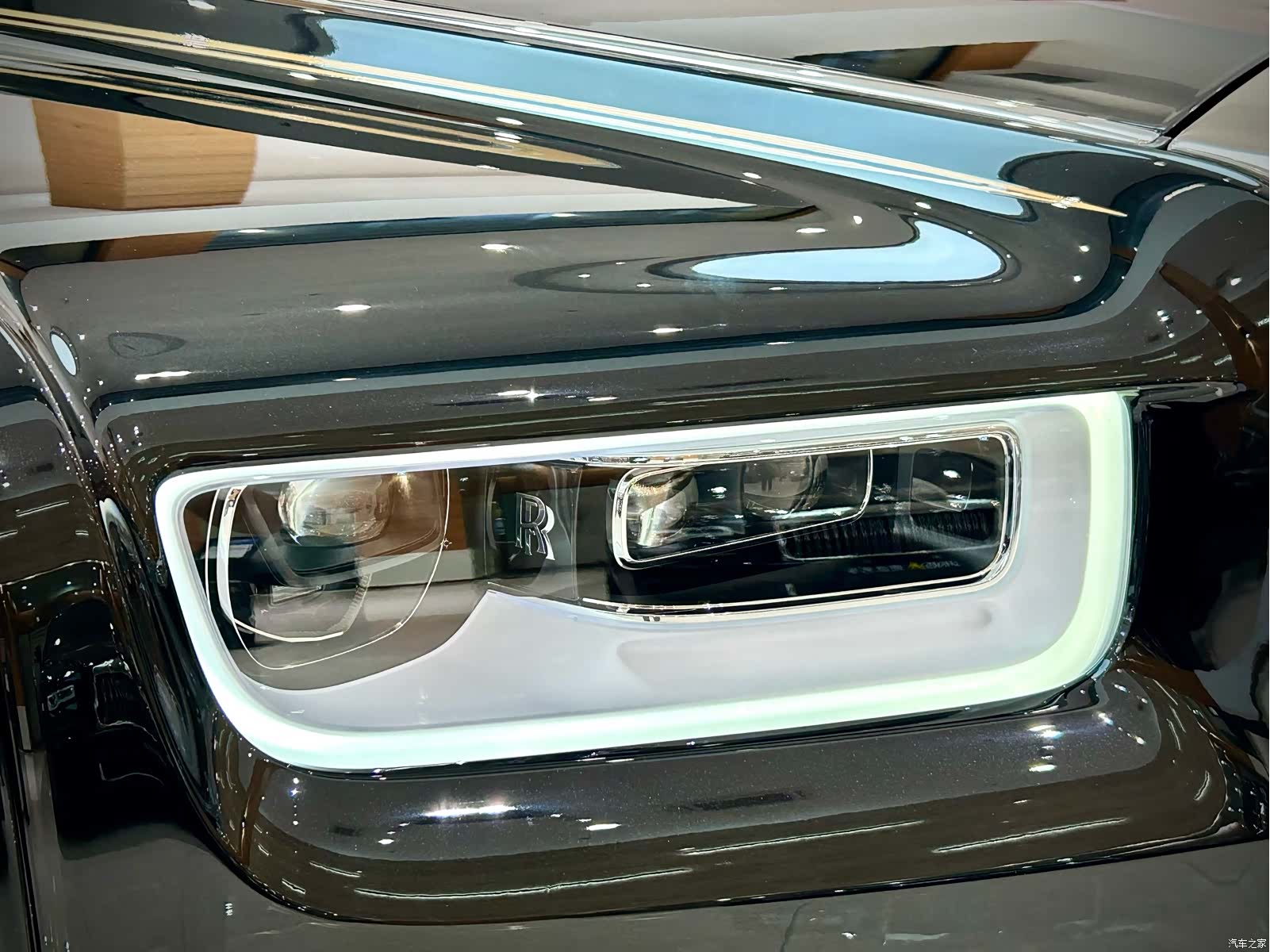 Rolls-Royce Phantom, 2019 22