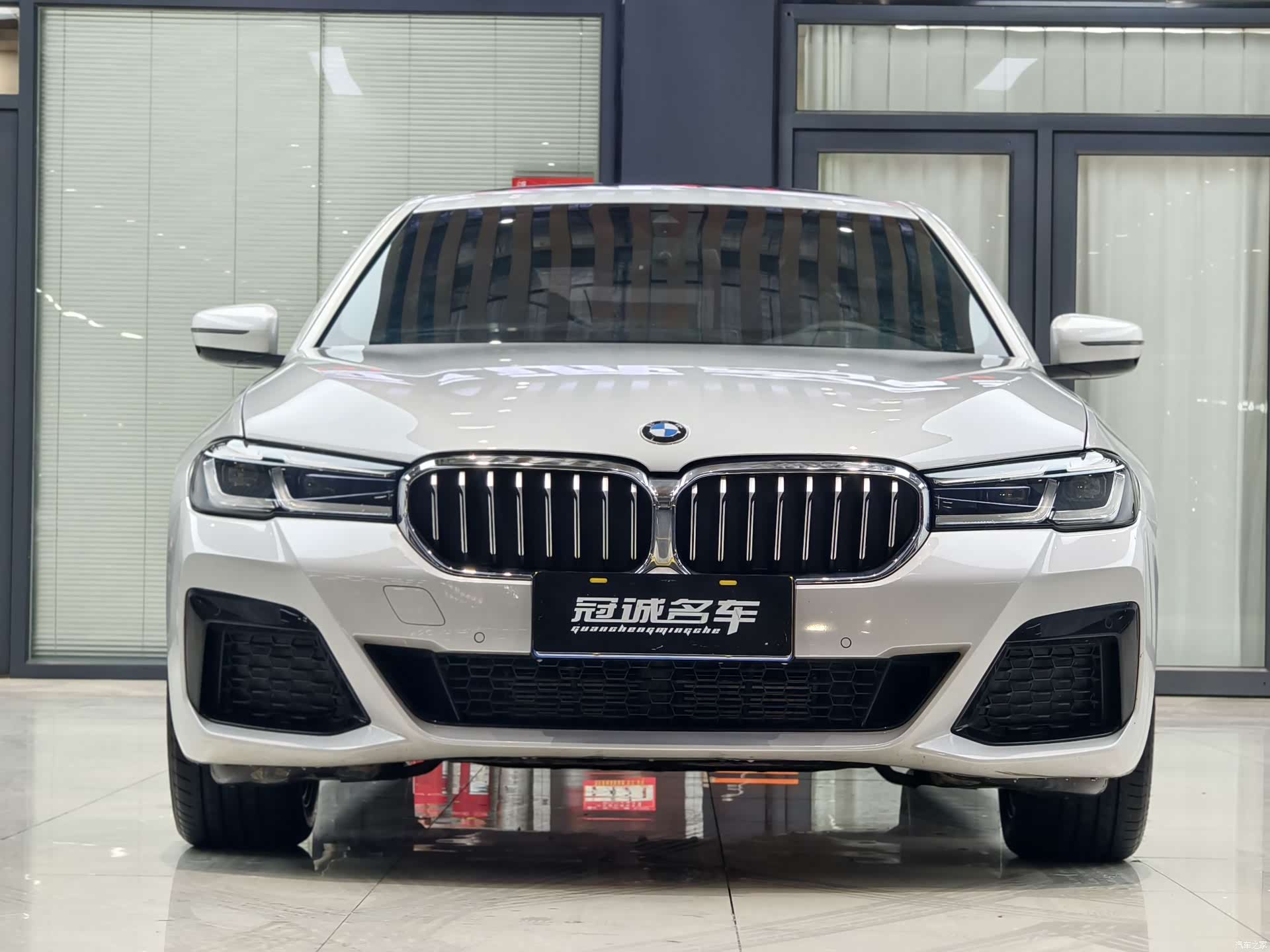 BMW 5 Series, 2023 2