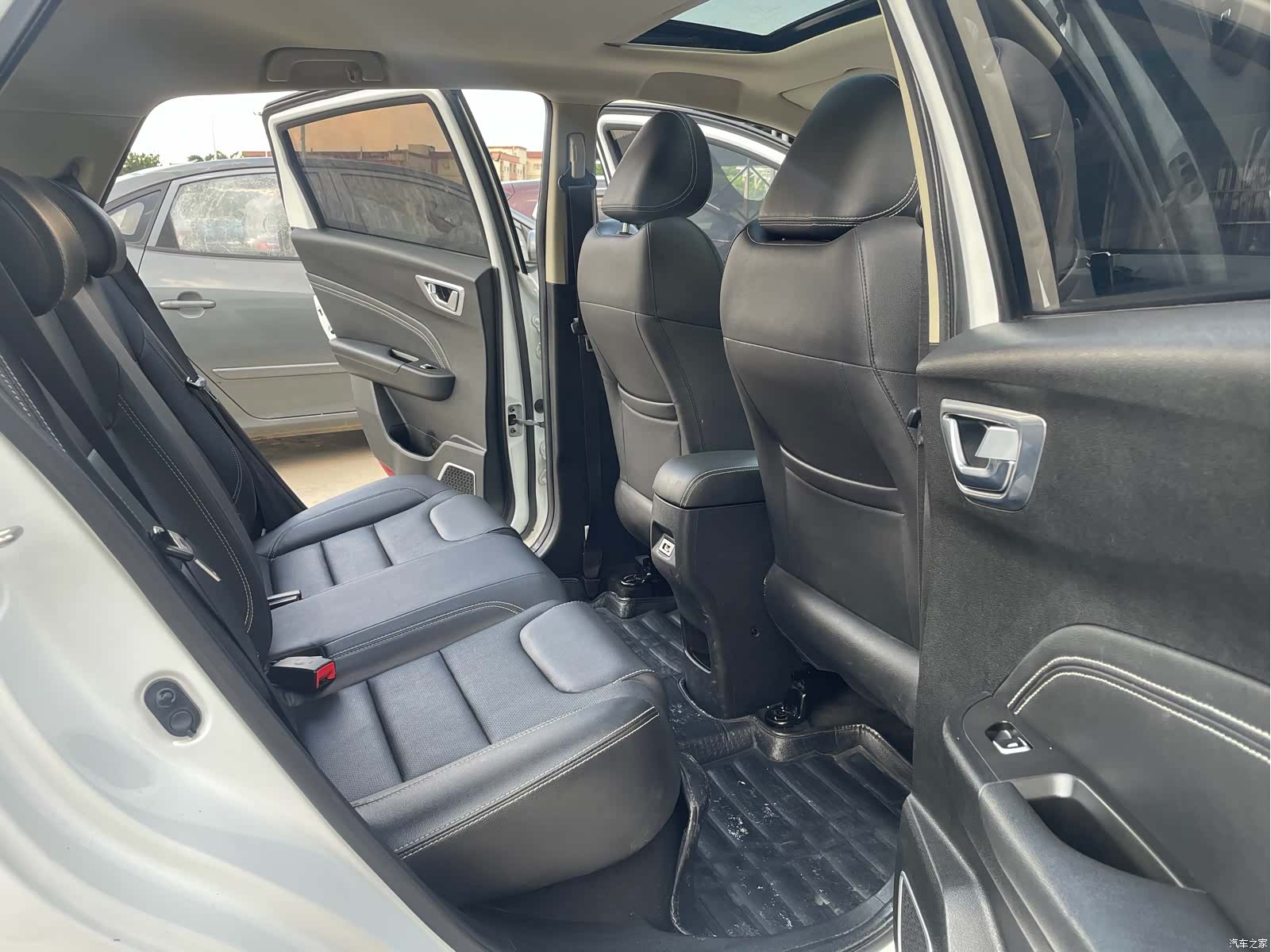 Geely X3, 2018 11