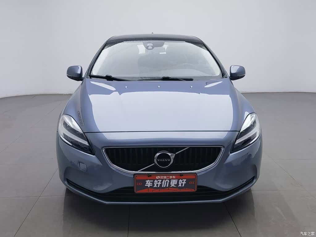 Volvo V40, 2017 3
