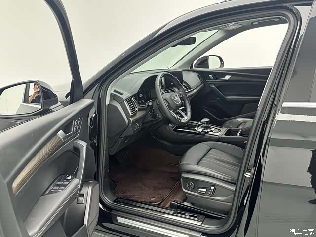 Audi Q5L, 2024 12