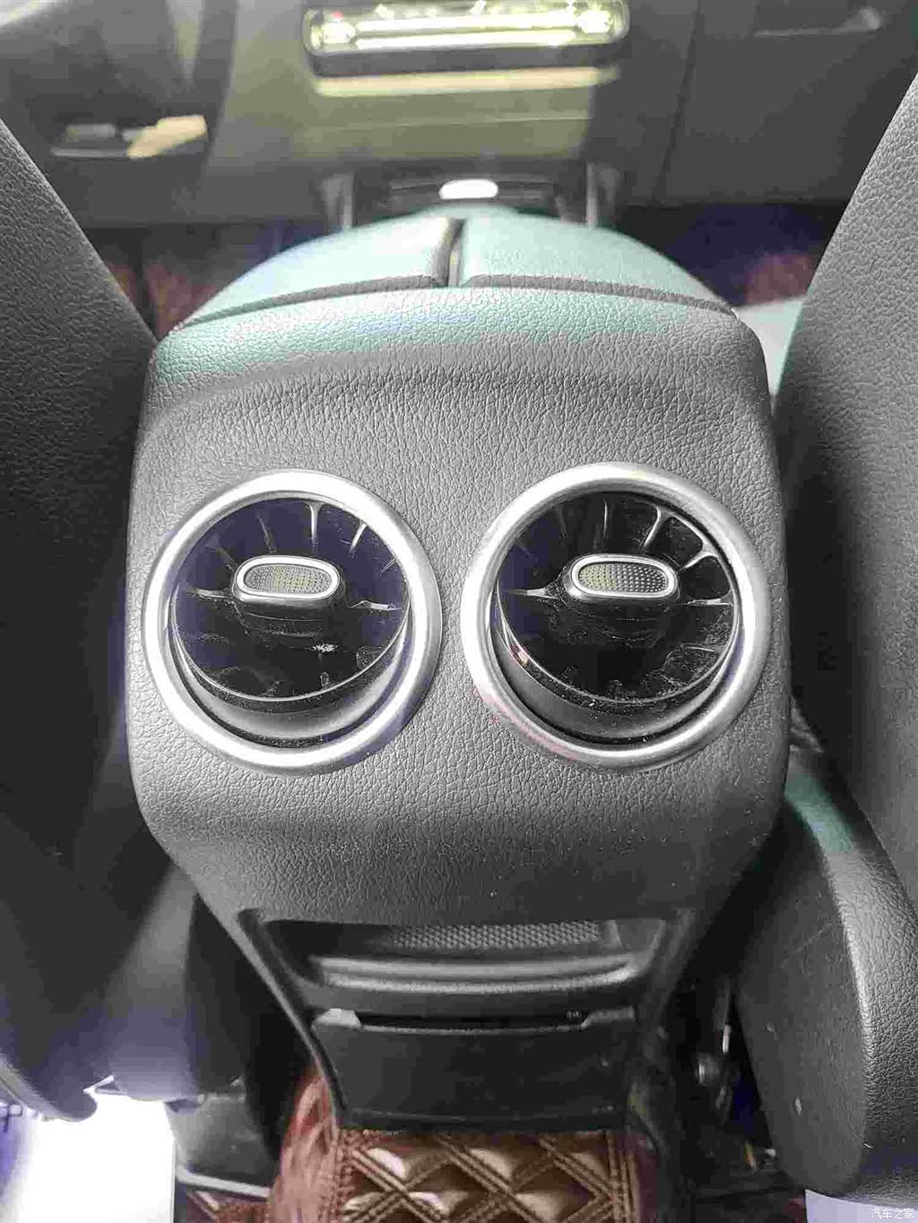 Mercedes-Benz GLB, 2020 14