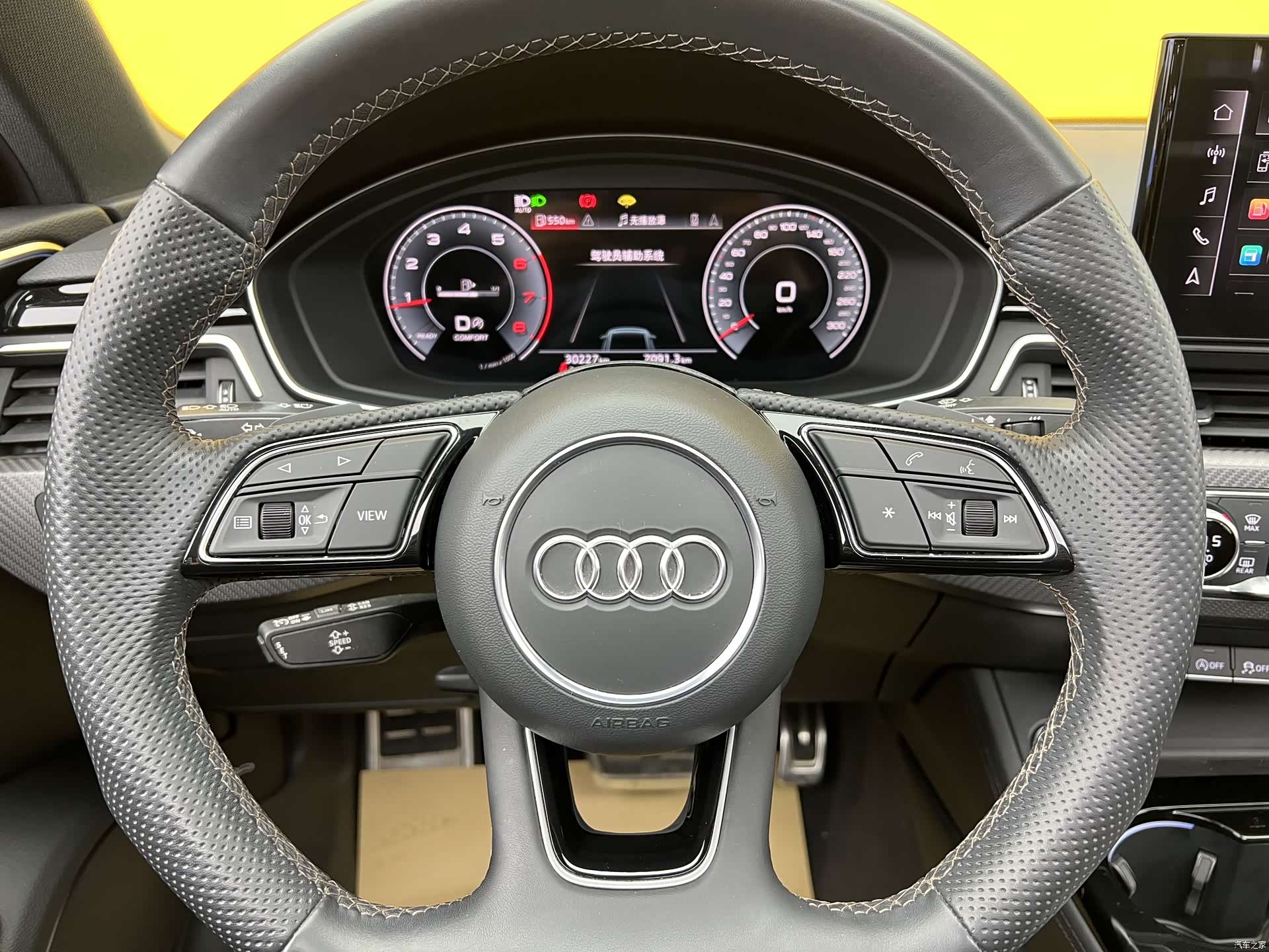 Audi A4L, 2024 все фото