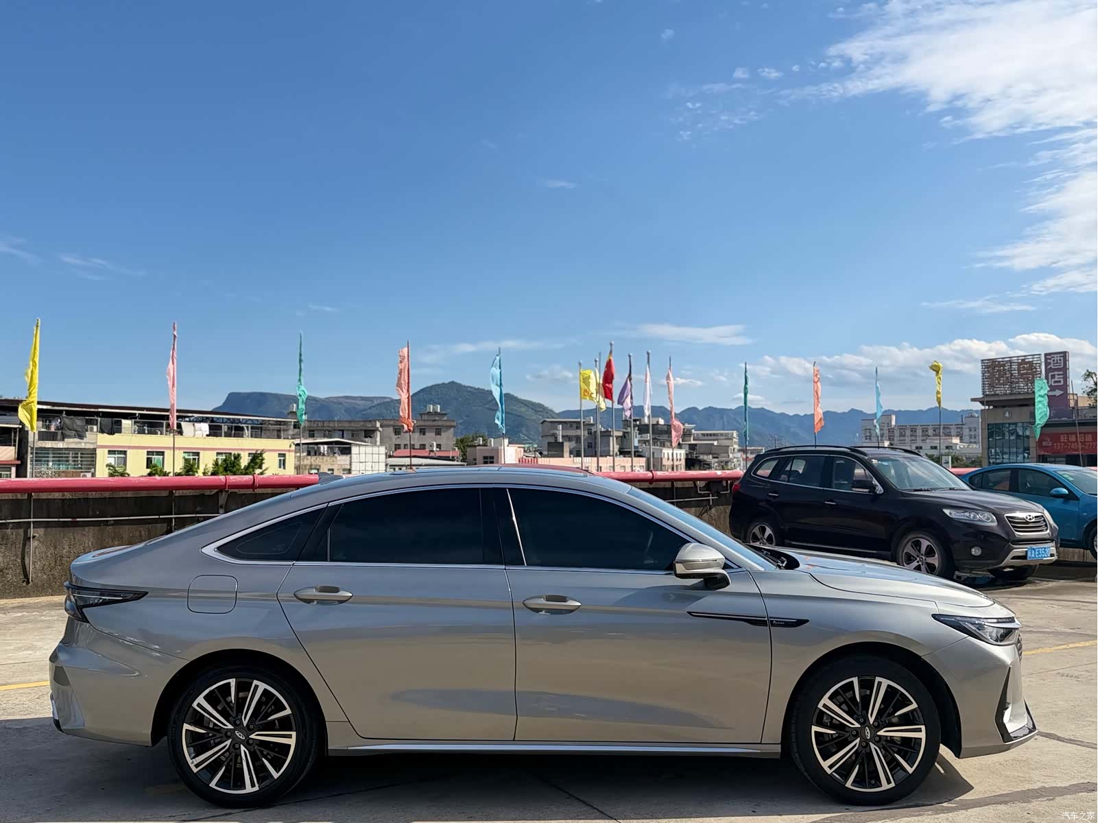 Chery Arrizo 8, 2023 4