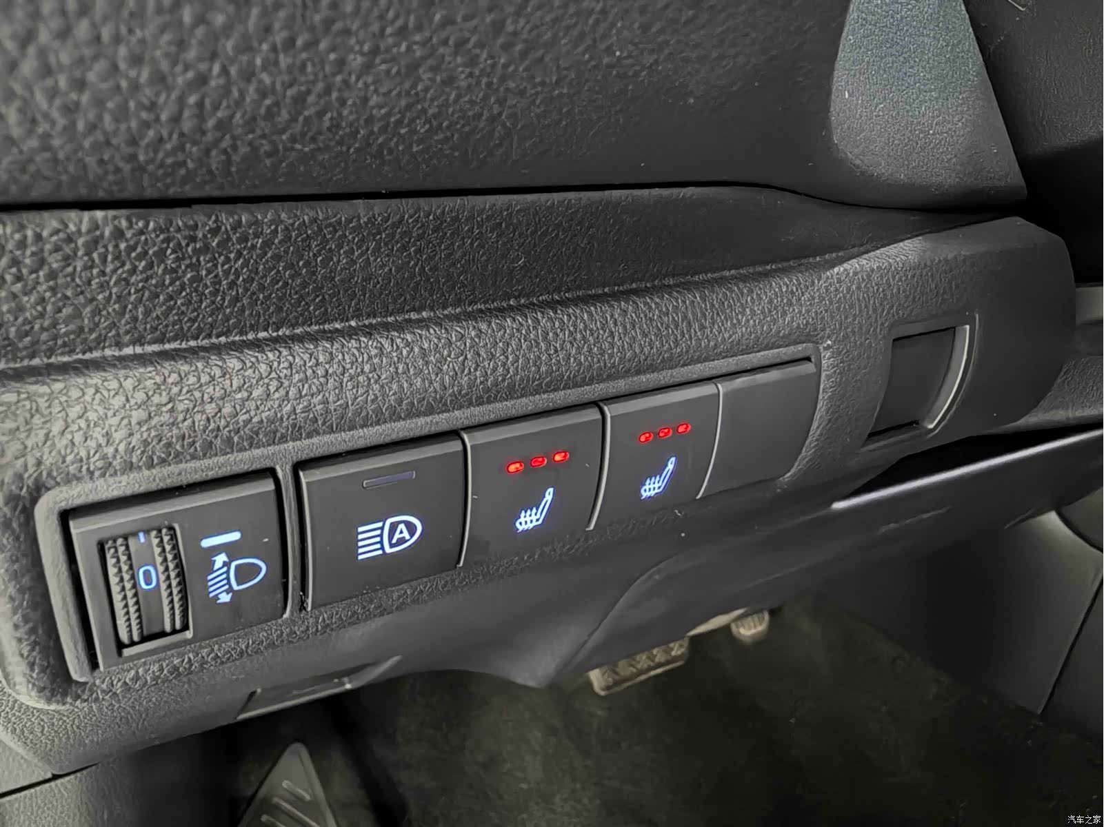 Toyota Corolla, 2023 10