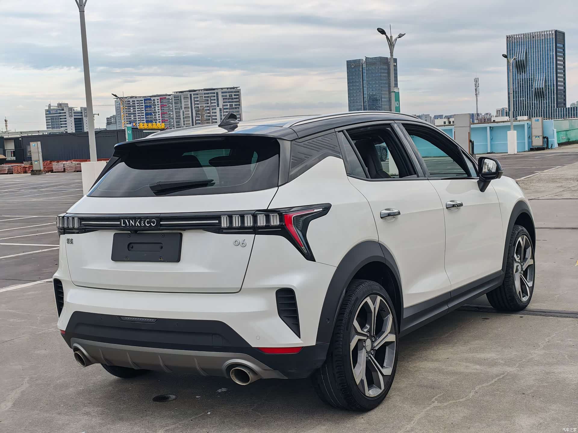 Lynk & Co 02, 2022 все фото