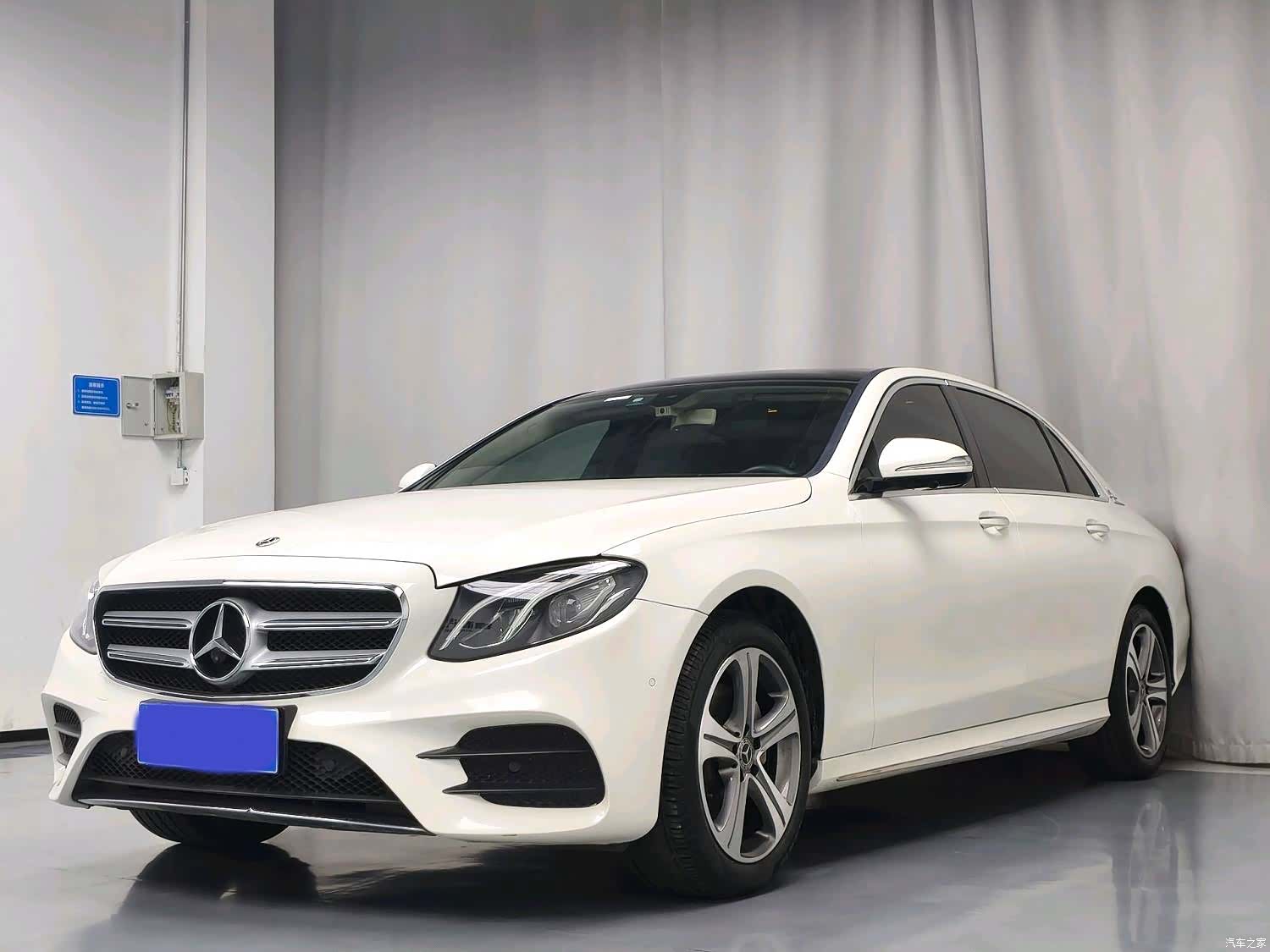 Mercedes-Benz E-Class, 2018 1
