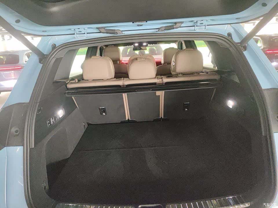 Li Auto L7, 2025 7