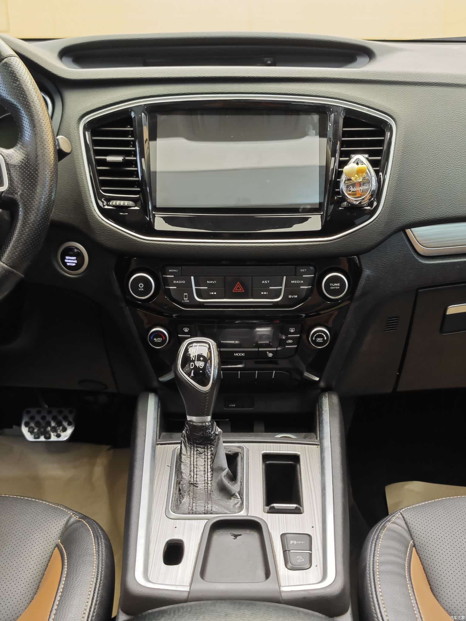 Geely X6, 2016 18
