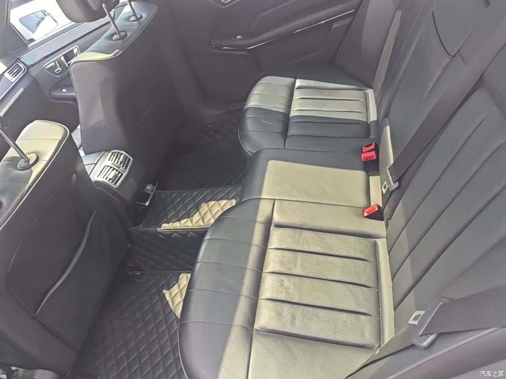 Mercedes-Benz E-Class, 2015 17