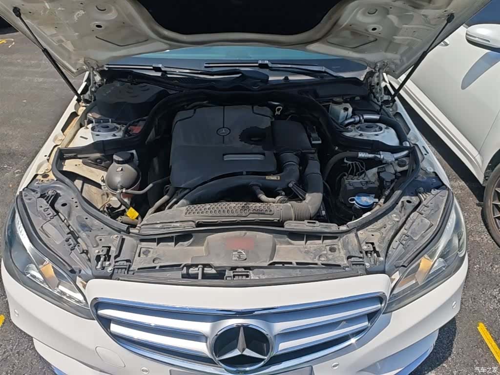 Mercedes-Benz E-Class, 2015 20