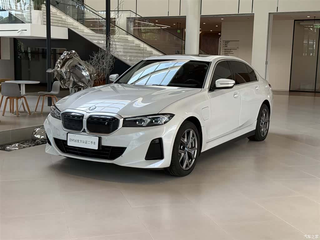 BMW i3, 2024 1