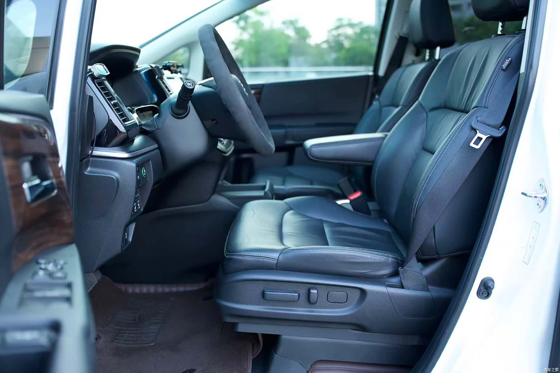 Honda Elysion, 2018 4