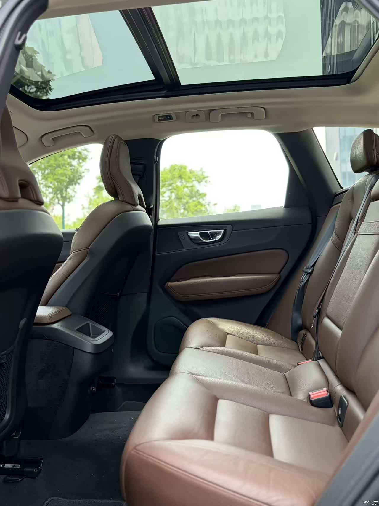 Volvo XC60, 2020 12