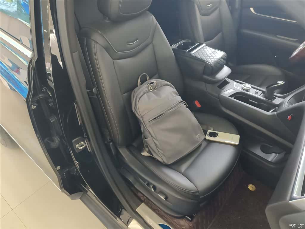 Cadillac XT5, 2022 4