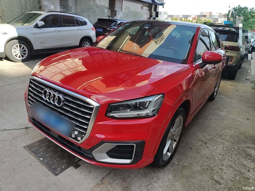 Audi Q2L, 2019 2