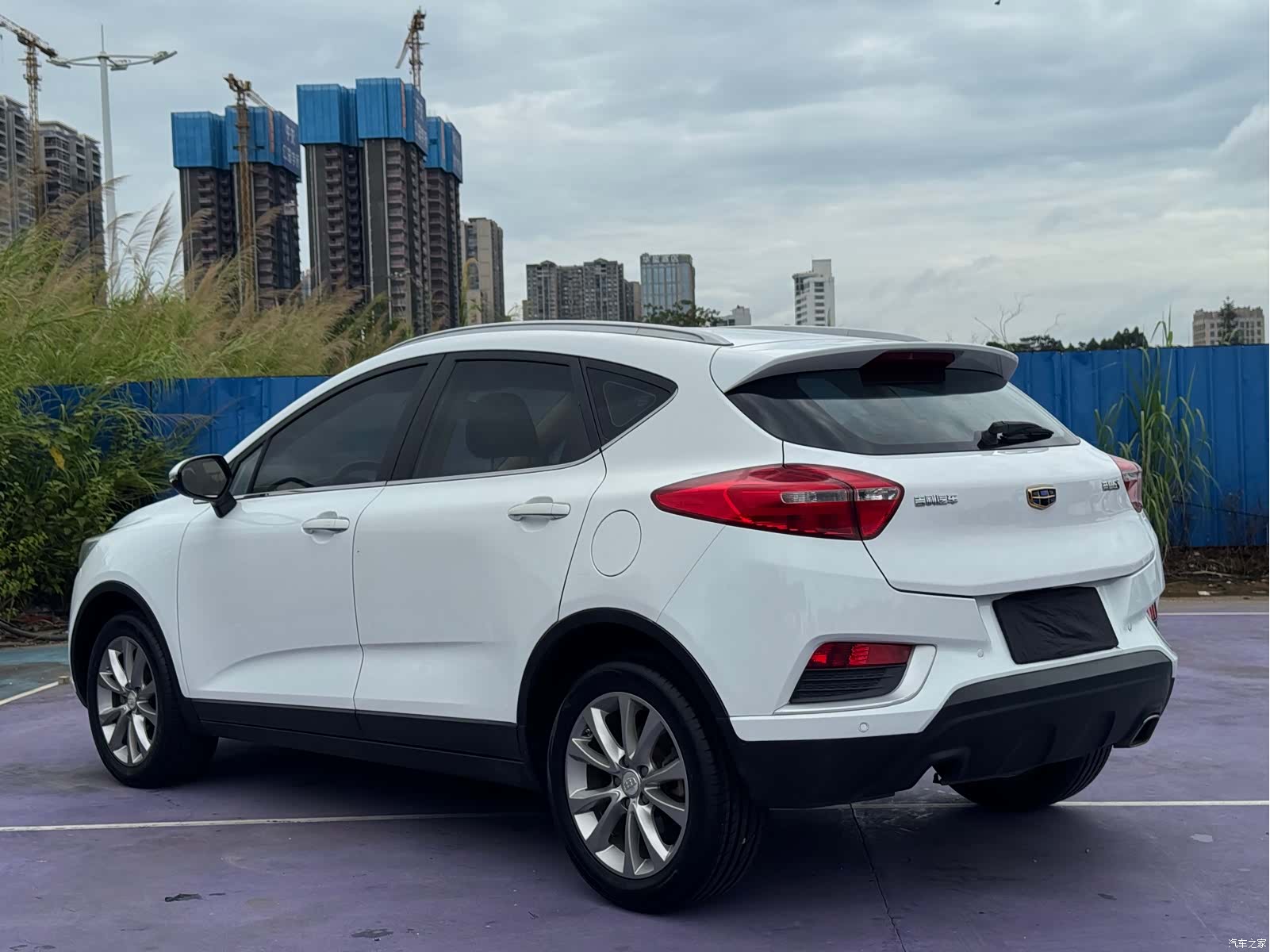 Geely Emgrand, 2018 все фото