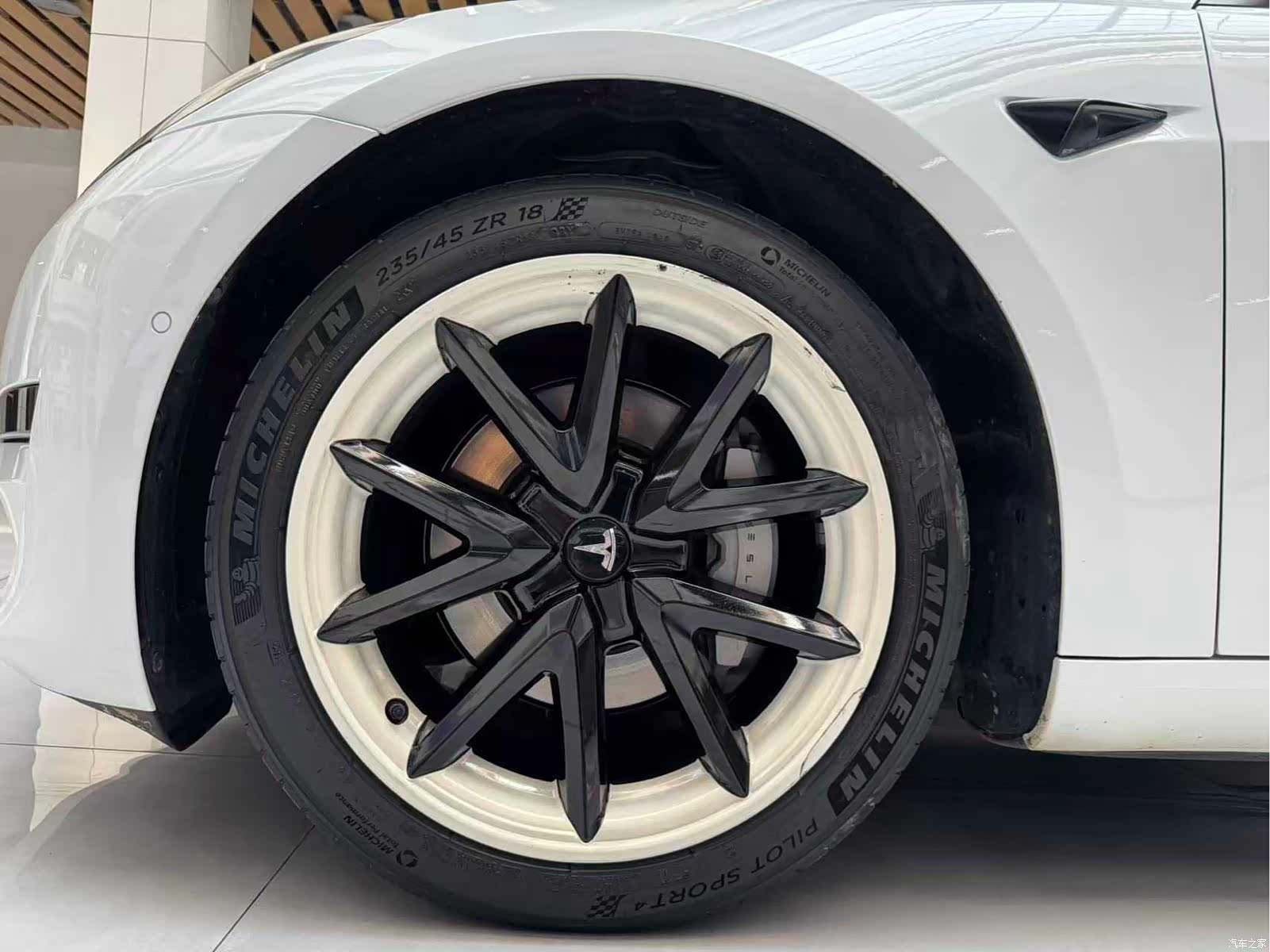 Tesla Model 3, 2022 21