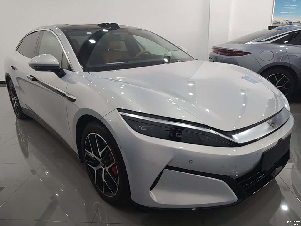 BYD Han, 2025 4